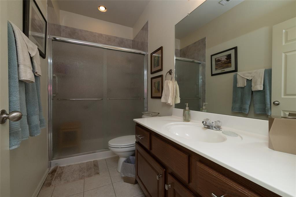 160 Greathouse Village Decatur, TX 76234 - Photo 28 of 36 Updated Large Shower
