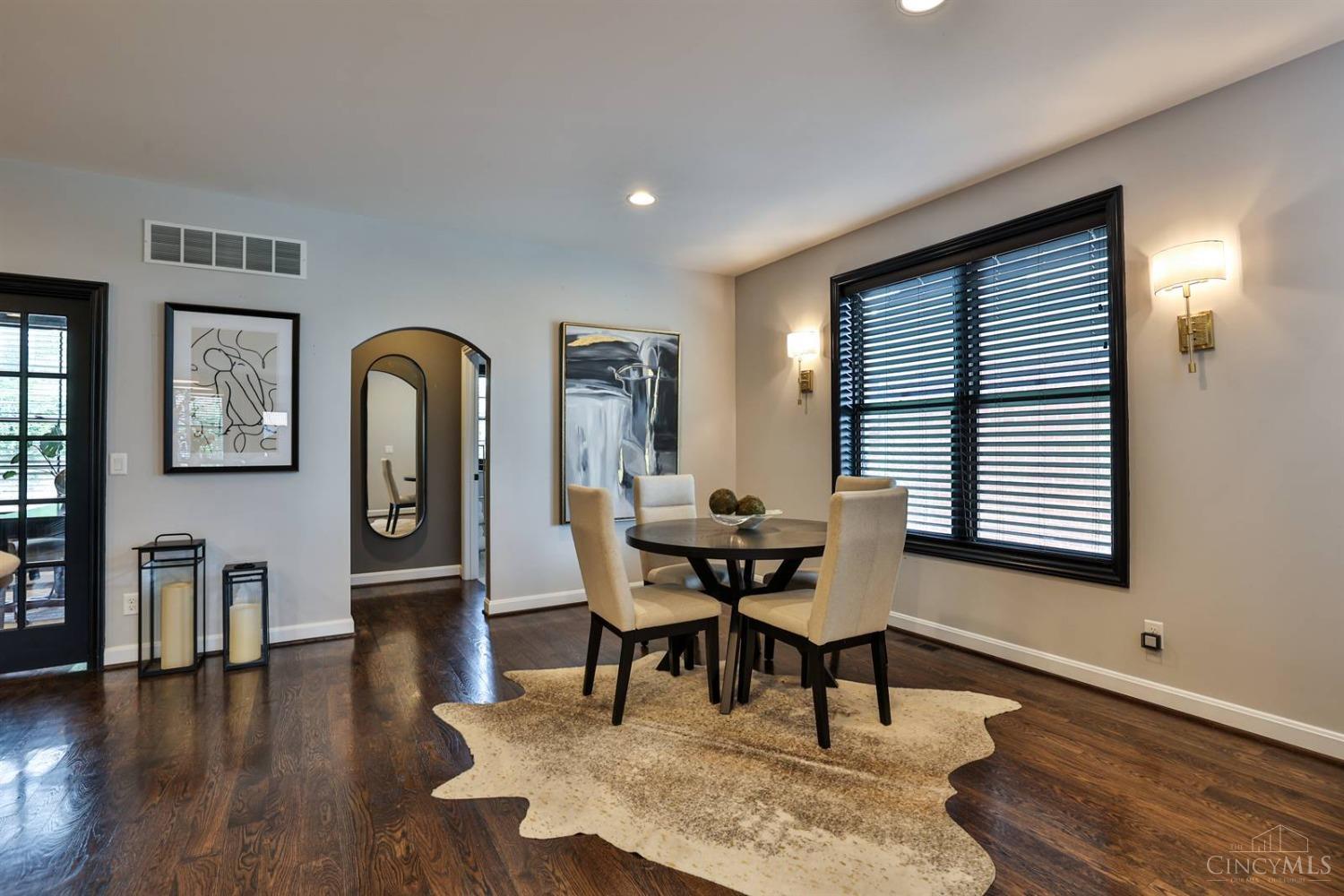 2907 Riverside Drive Cincinnati, OH 45226 - Photo 12 of 75