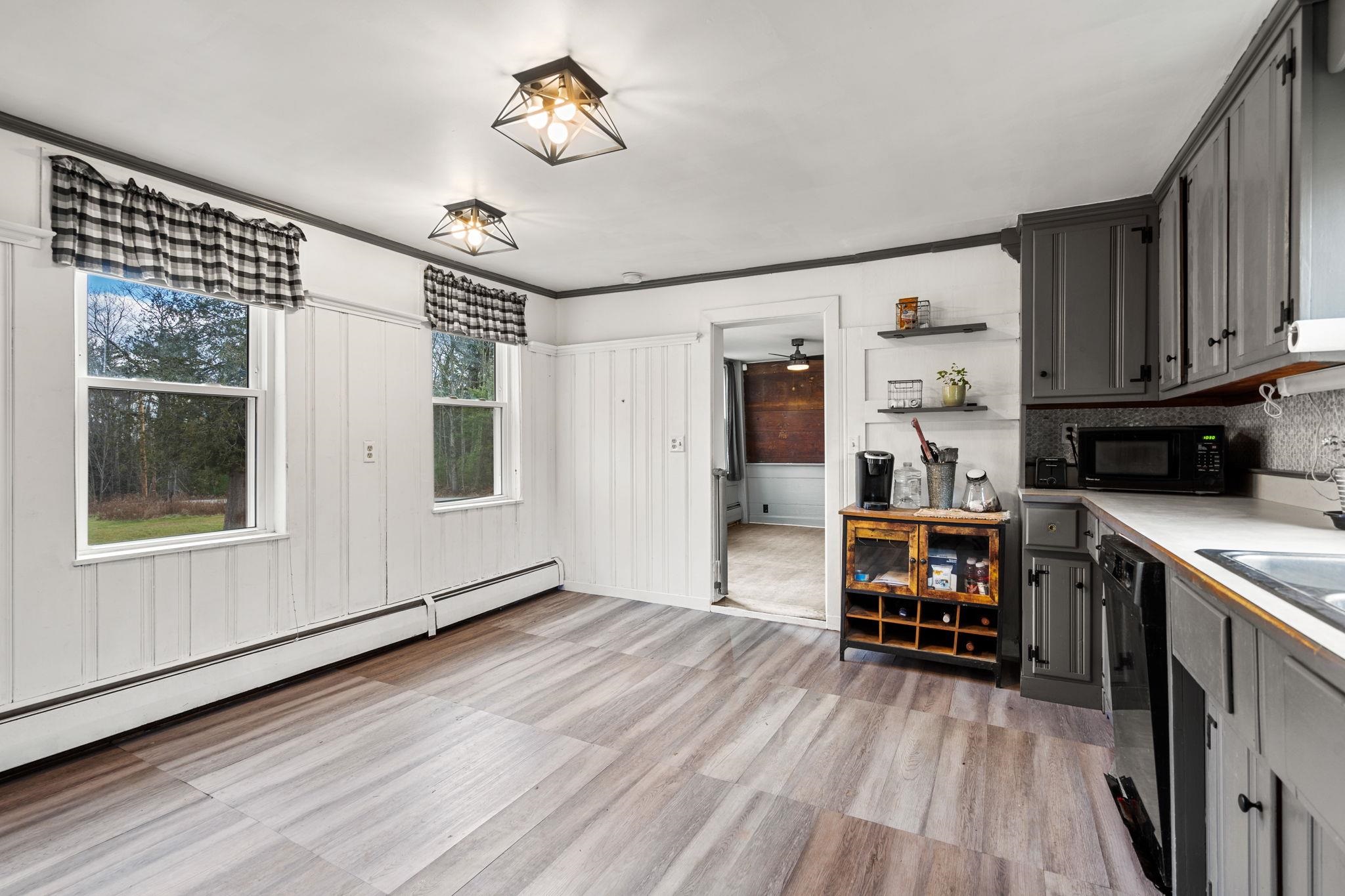 152 West Salisbury Road Salisbury, NH 03268 - Photo 5 of 43