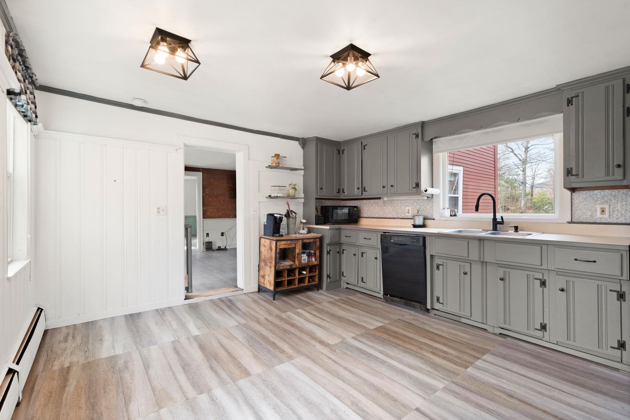 152 West Salisbury Road Salisbury, NH 03268 - Photo 6 of 43