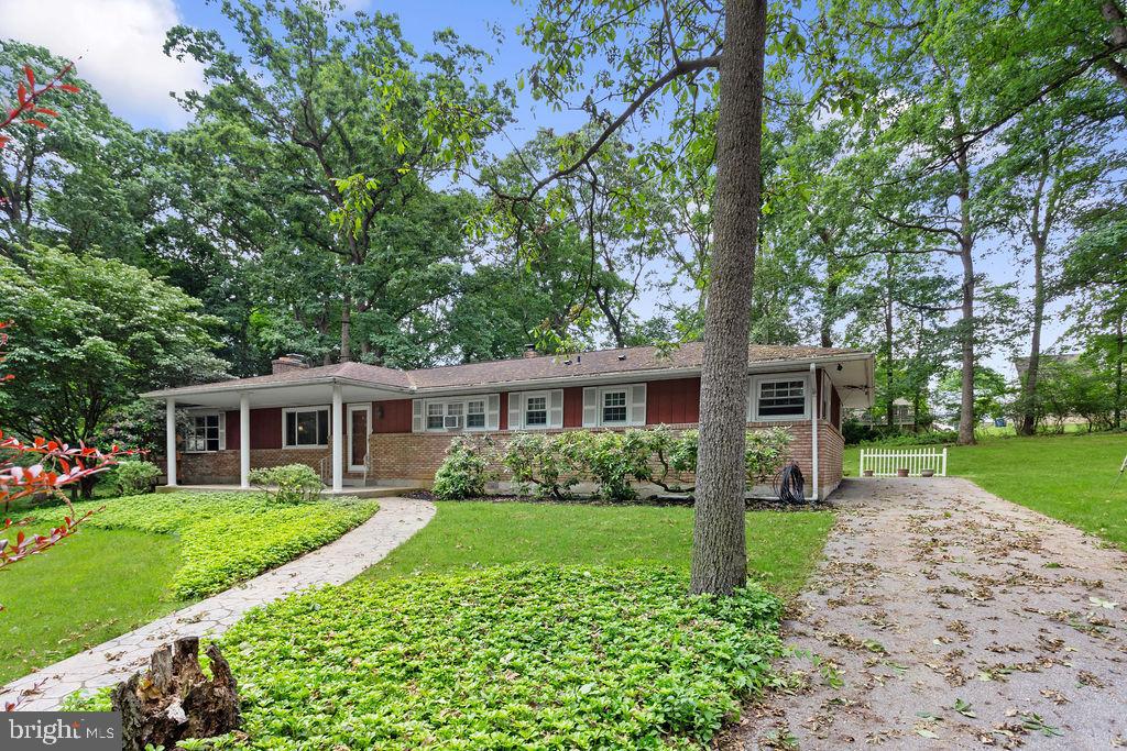 603 Edgewood Road York, PA 17402 - Photo 3 of 41 Gallery Image 3