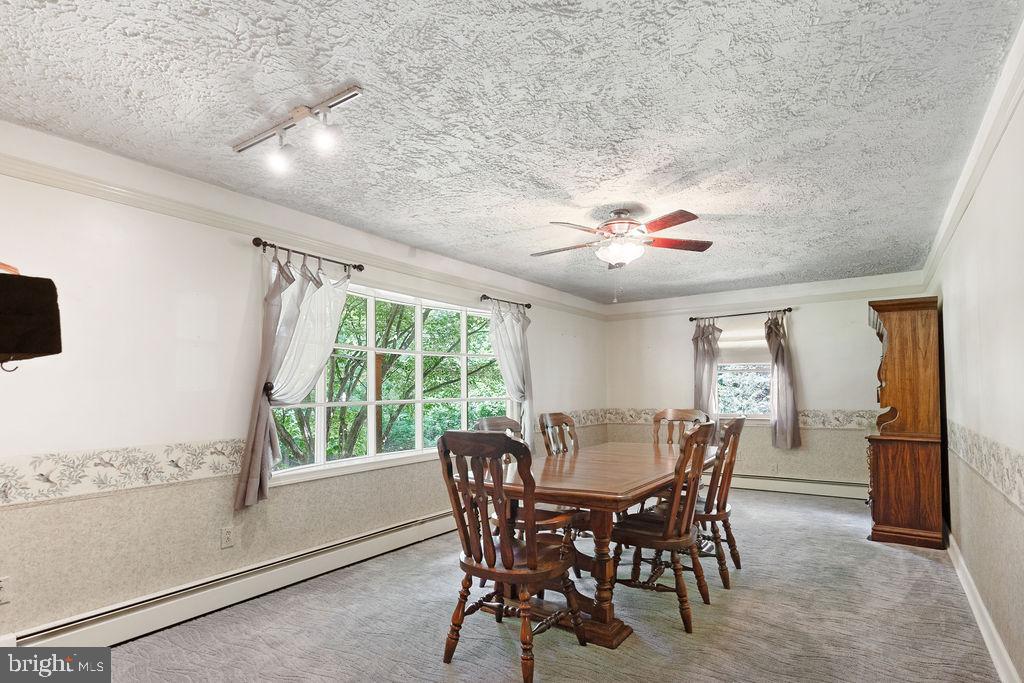 603 Edgewood Road York, PA 17402 - Photo 7 of 41 Gallery Image 7