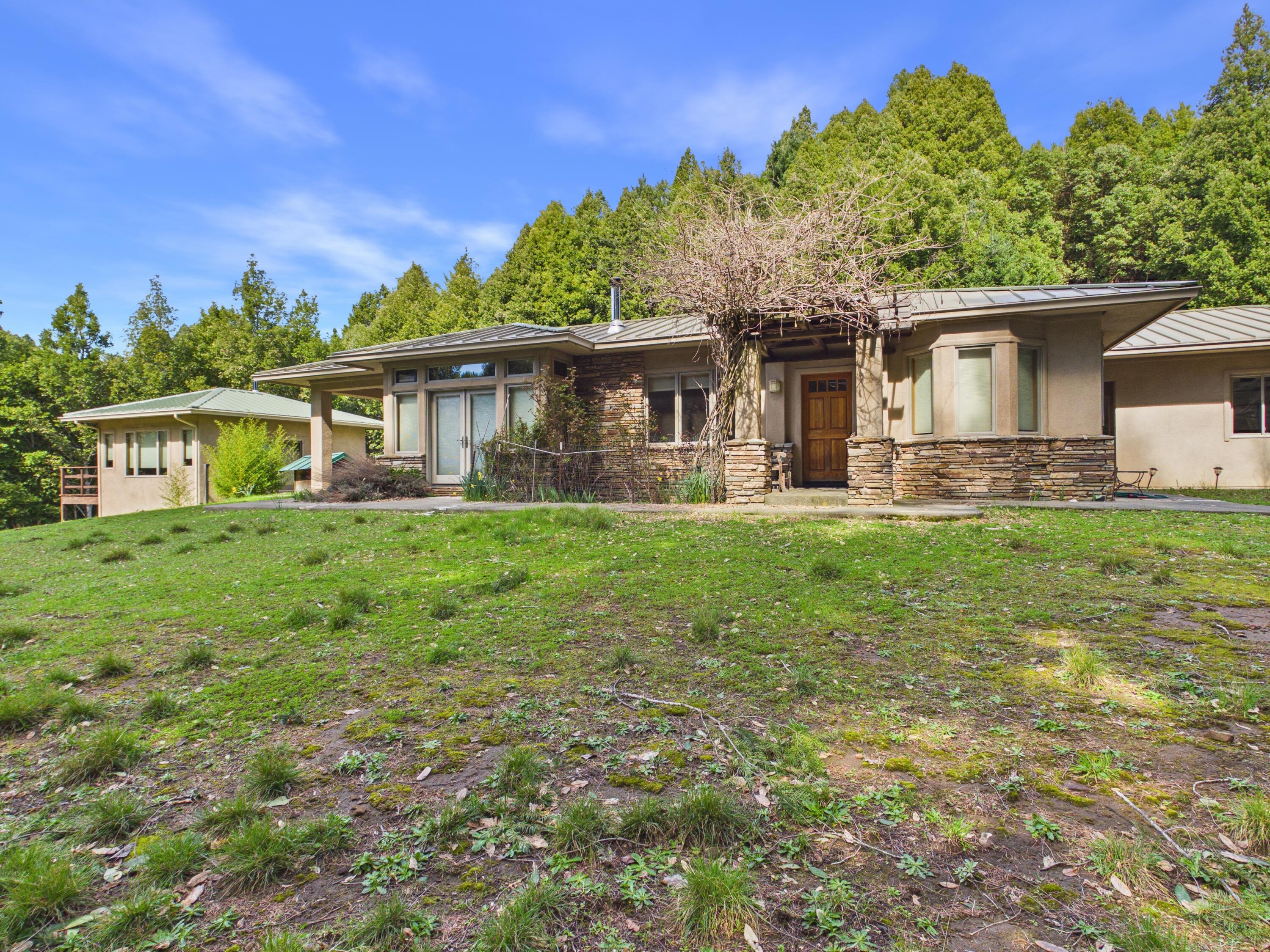 5500 Goodman Ranch Road Garberville, CA 95542 - Photo 41 of 153