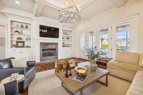 $1,950,000 | 425 Glen West Drive, Nashville, TN 37215