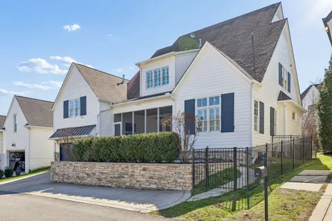 $1,950,000 | 425 Glen West Drive, Nashville, TN 37215