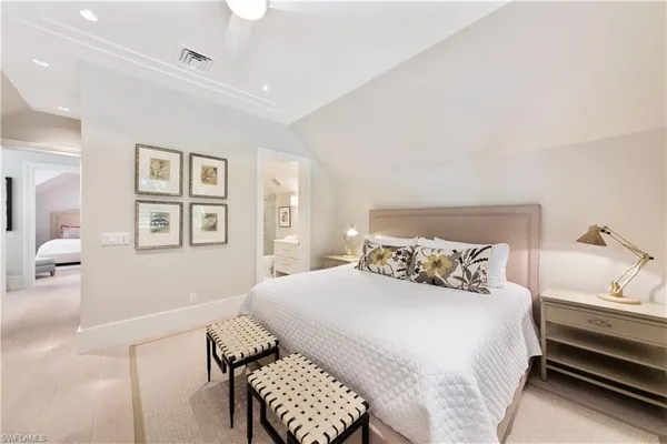 $45,000 | 500 3rd Avenue North, Naples, FL 34102