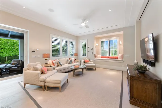 $34,000 | 500 3rd Avenue North, Naples, FL 34102