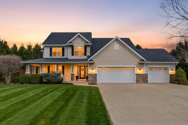 $542,000 | 16069 Grazenview Street, Schoolcraft, MI 49087