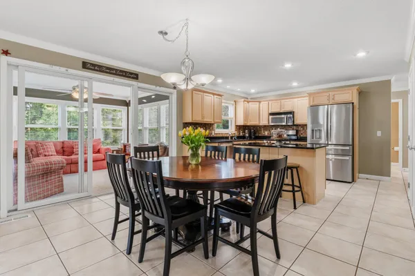 $542,000 | 16069 Grazenview Street, Schoolcraft, MI 49087