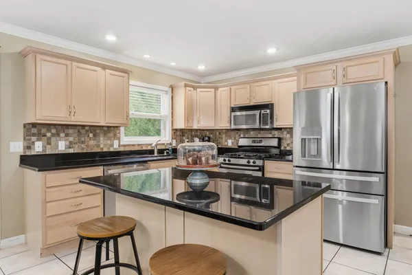 $542,000 | 16069 Grazenview Street, Schoolcraft, MI 49087