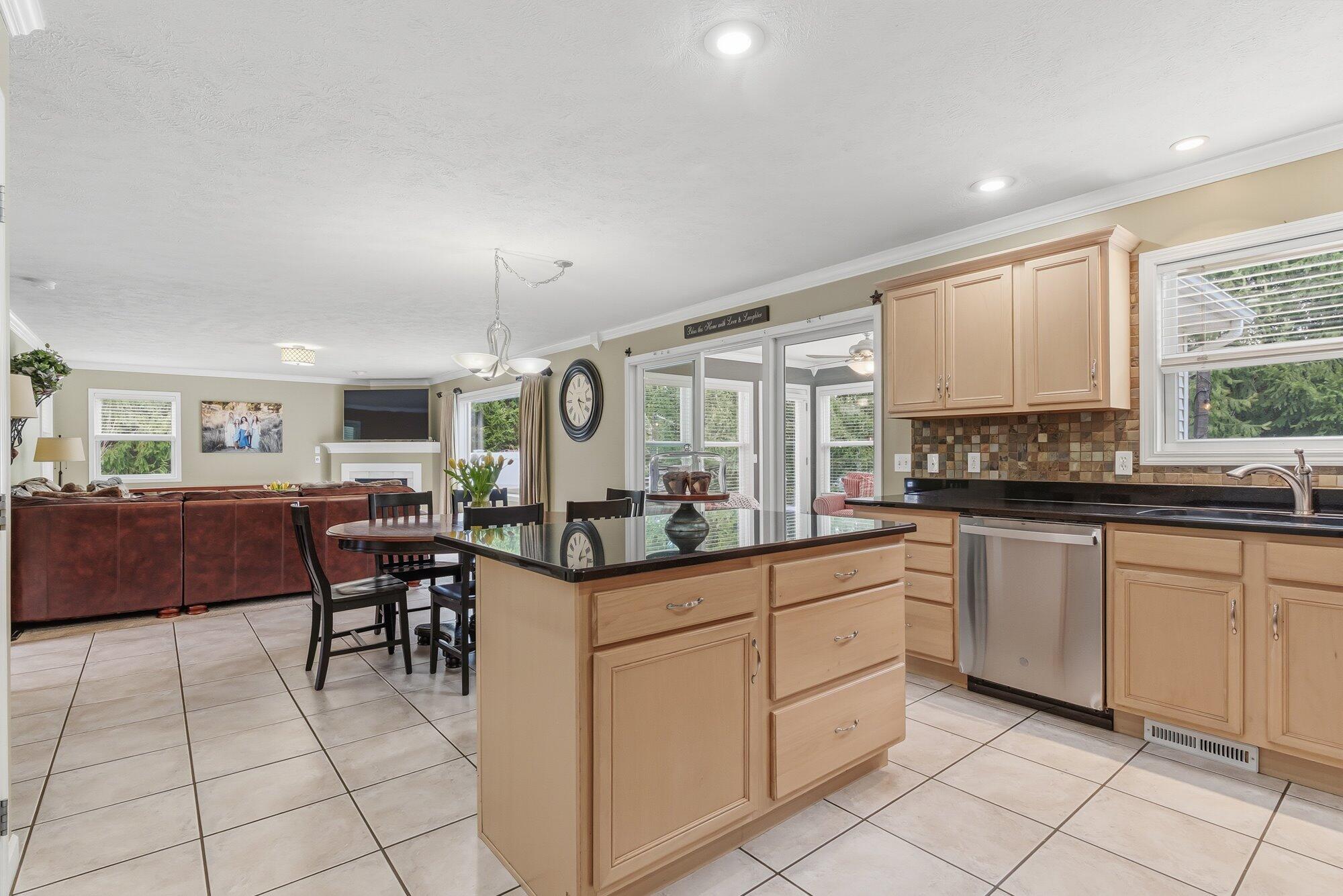 16069 Grazenview Street Schoolcraft, MI 49087 - Photo 18 of 65 20-WM16069grazenview-29