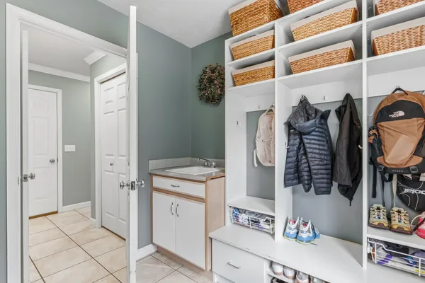 $542,000 | 16069 Grazenview Street, Schoolcraft, MI 49087