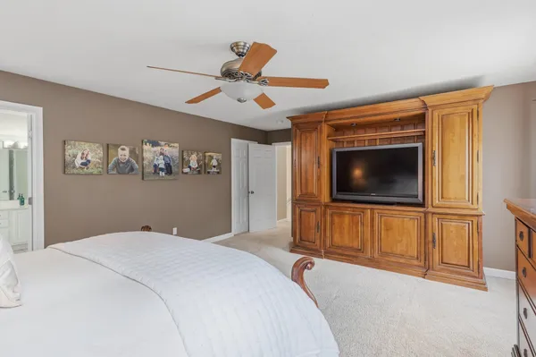 $542,000 | 16069 Grazenview Street, Schoolcraft, MI 49087