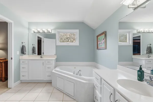 $542,000 | 16069 Grazenview Street, Schoolcraft, MI 49087