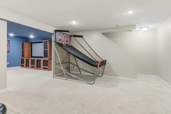 $542,000 | 16069 Grazenview Street, Schoolcraft, MI 49087