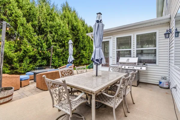 $542,000 | 16069 Grazenview Street, Schoolcraft, MI 49087