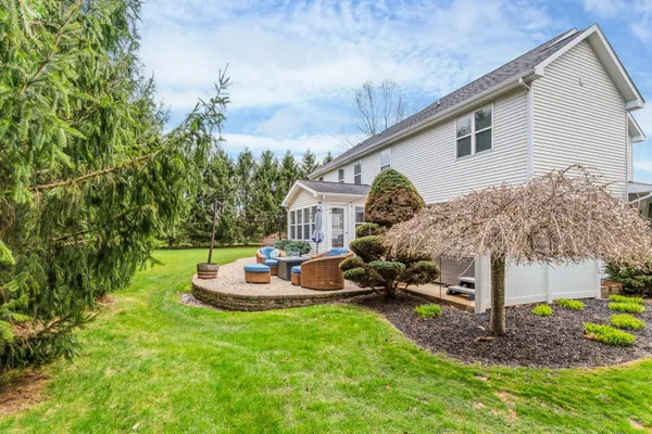 $542,000 | 16069 Grazenview Street, Schoolcraft, MI 49087