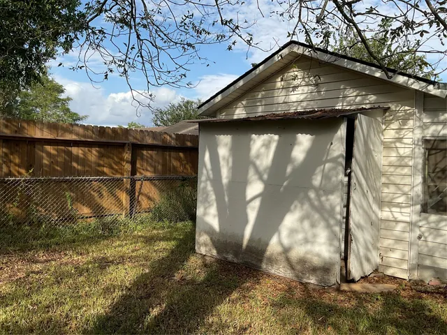 $150,000 | 1309 La Valliere Street, Victoria, TX 77901