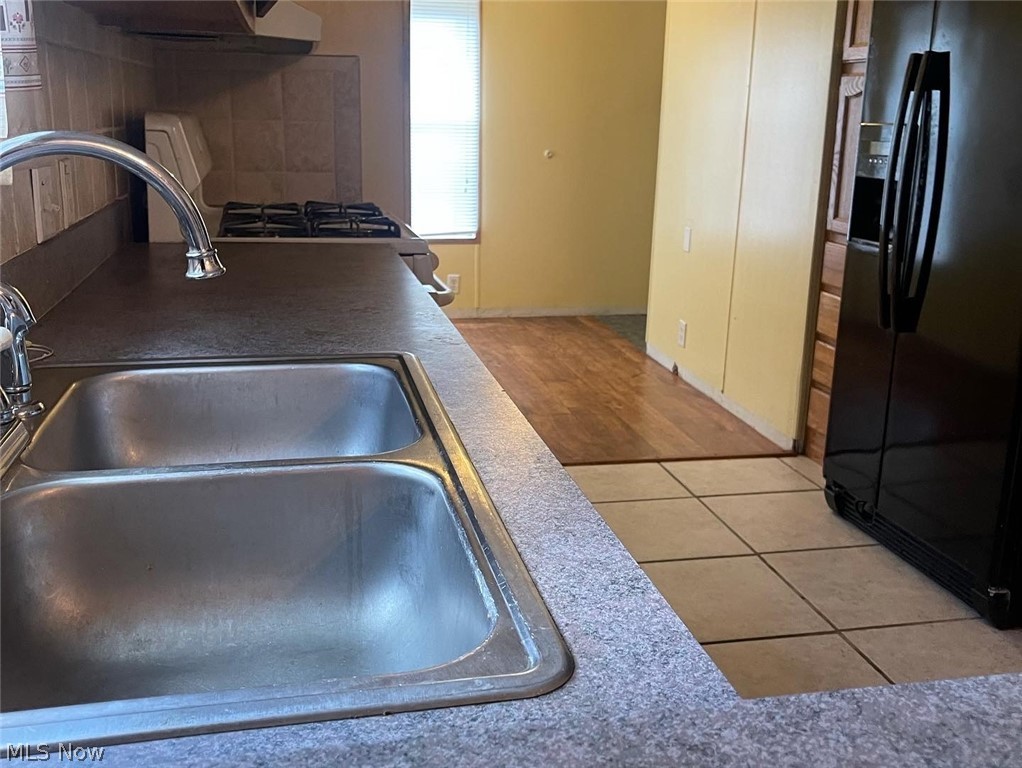 972 Ridge Road Vienna, OH 44473 - Photo 5 of 24 Gallery Image 5