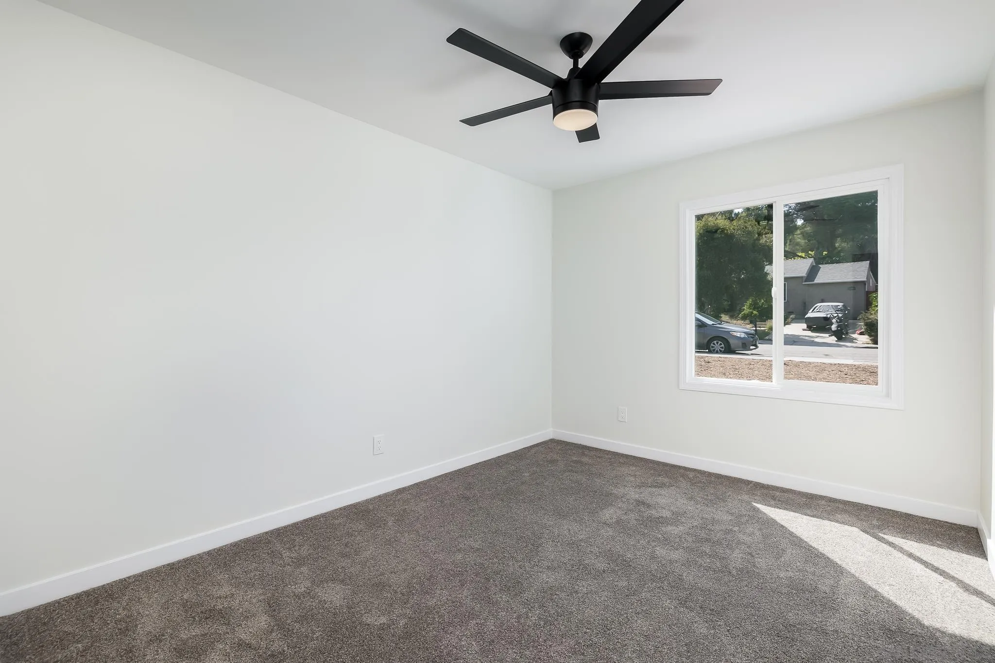 2668 Ferdinand Road El Cajon, CA 92020 - Photo 18 of 31 Gallery Image 18