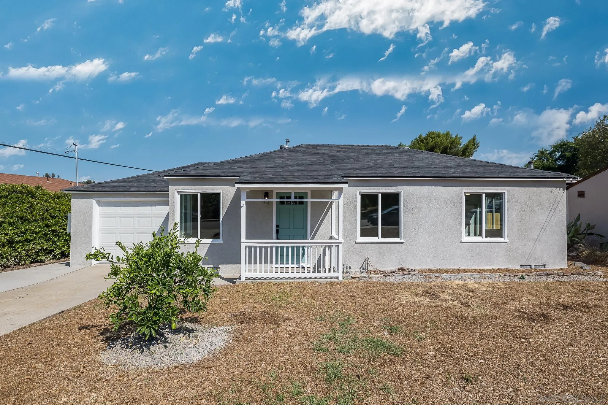 2668 Ferdinand Road El Cajon, CA 92020 - Photo 4 of 31 Gallery Image 4