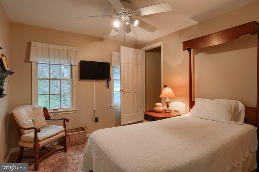 1102 Stonegate Road Hummelstown, PA 17036 - Photo 15 of 25 Gallery Image 15