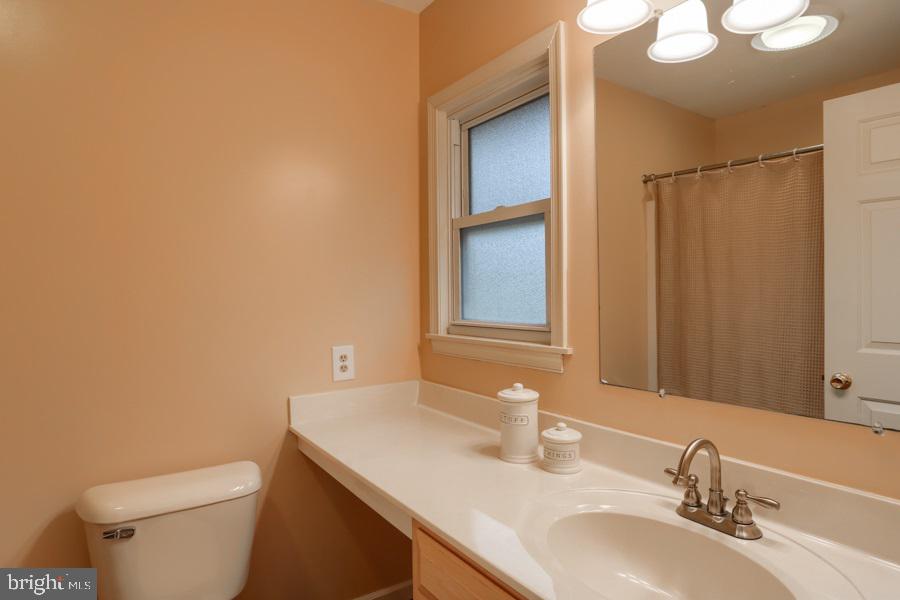1102 Stonegate Road Hummelstown, PA 17036 - Photo 20 of 25 Gallery Image 20
