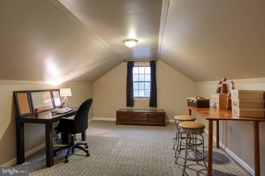 1102 Stonegate Road Hummelstown, PA 17036 - Photo 21 of 25 Gallery Image 21
