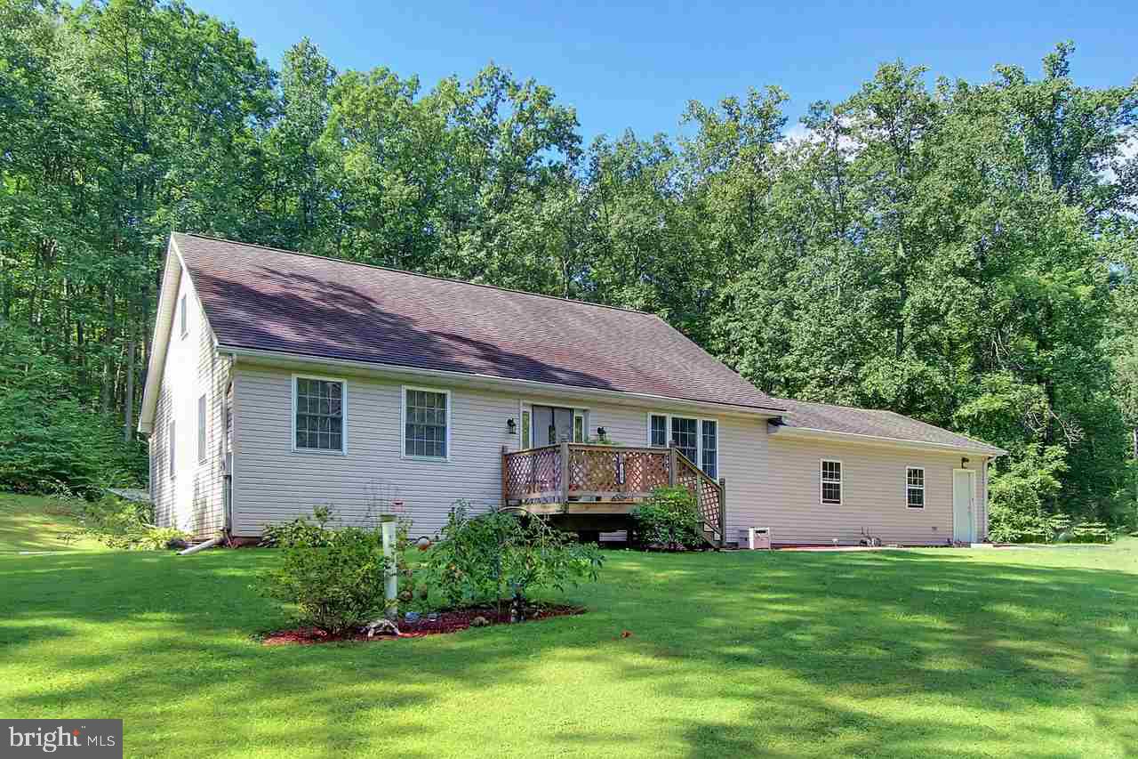 390 Bremer Road York, PA 17406 - Photo 1 of 25