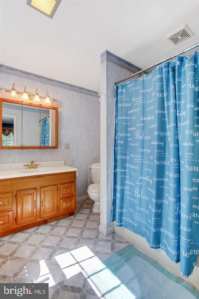 390 Bremer Road York, PA 17406 - Photo 13 of 25