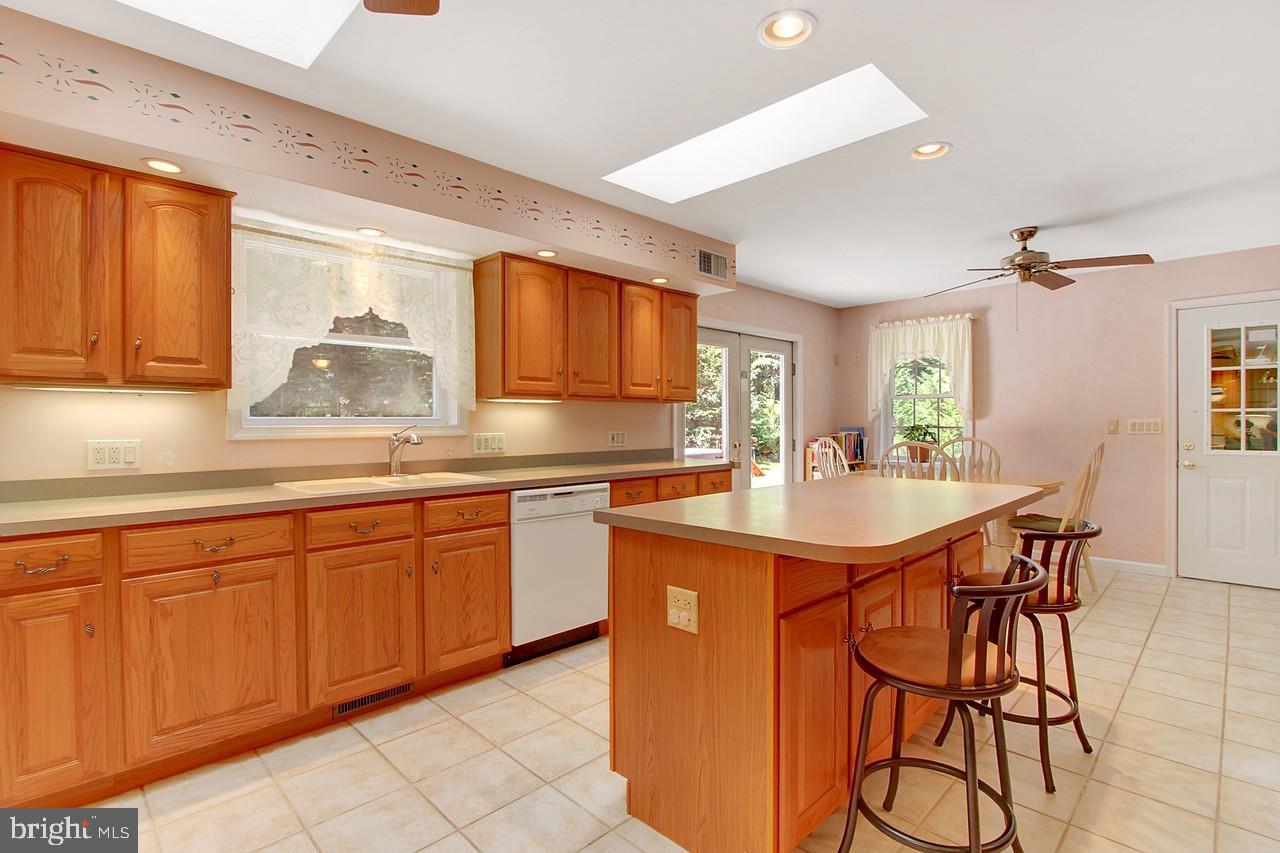 390 Bremer Road York, PA 17406 - Photo 8 of 25