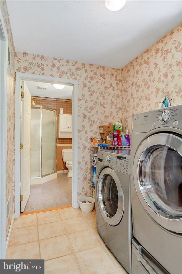 390 Bremer Road York, PA 17406 - Photo 9 of 25