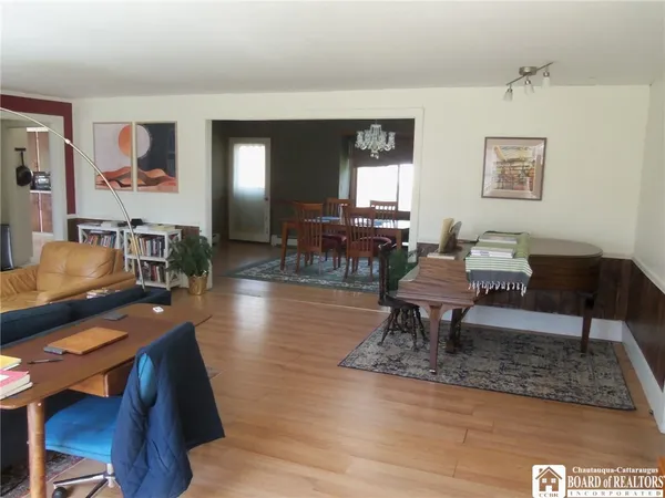 $199,500 | 330 Chestnut Street, Pomfret, NY 14063