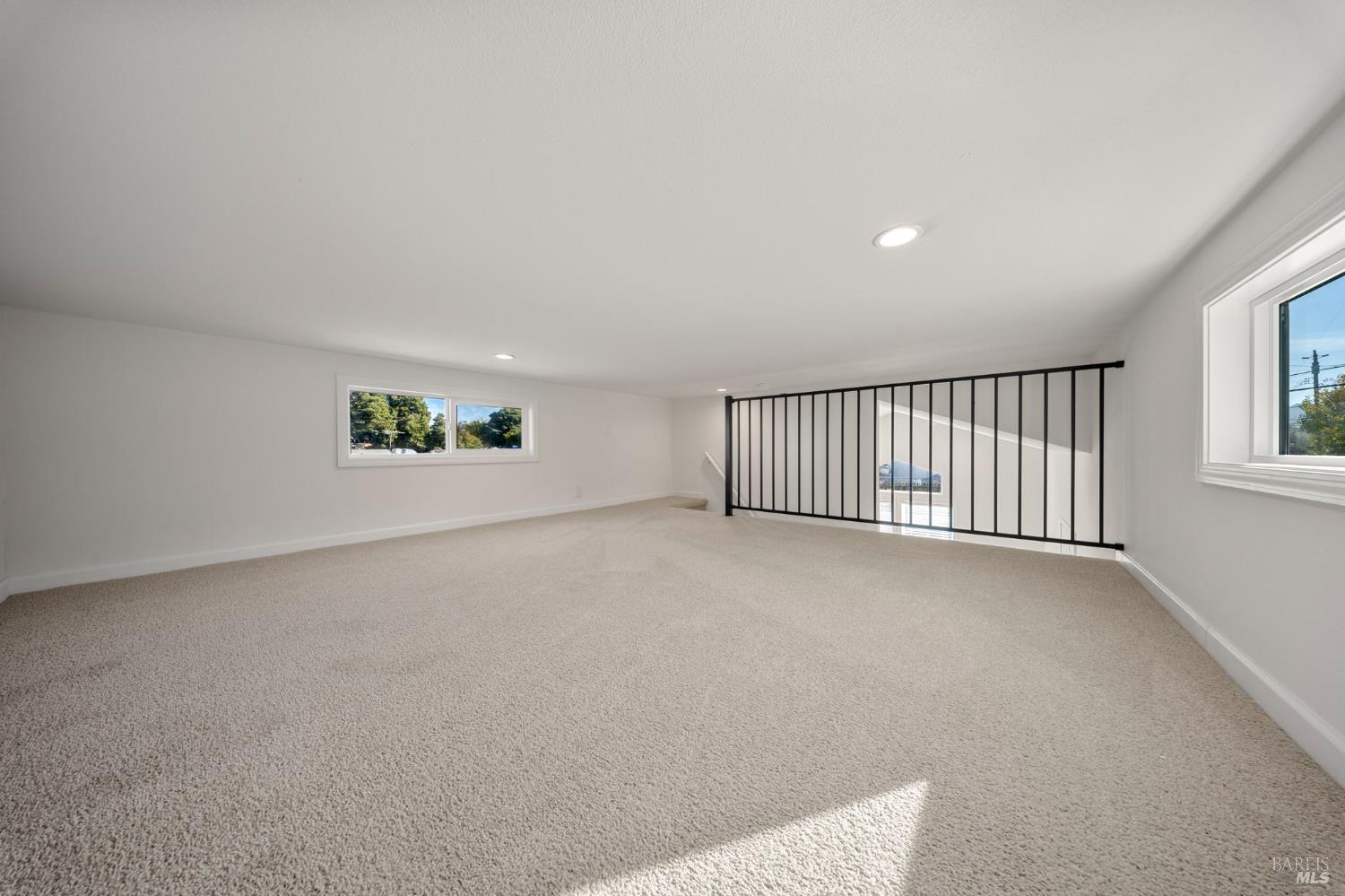 742 Francisco Boulevard West, Unit B22 San Rafael, CA 94901 - Photo 15 of 15