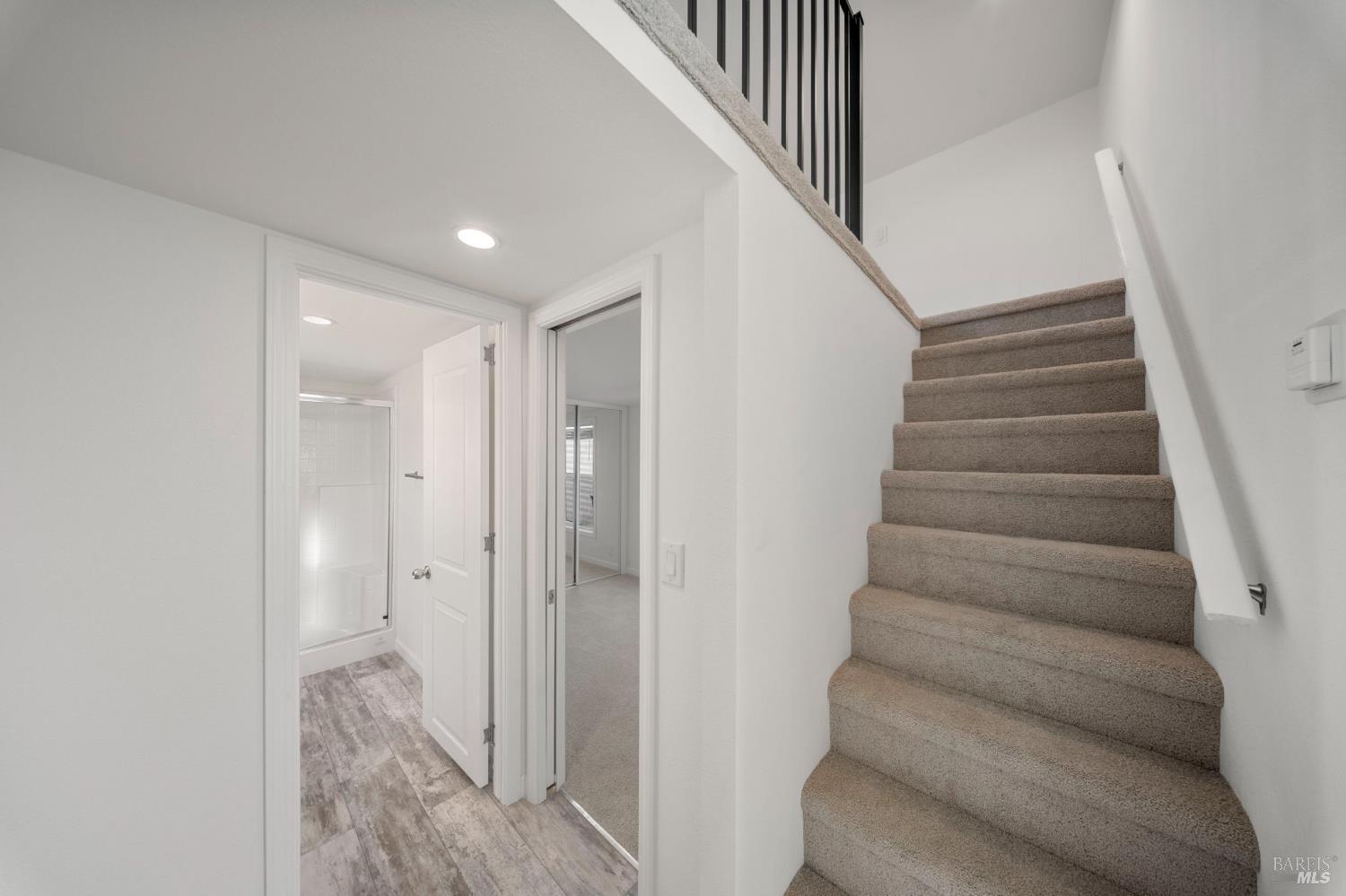 742 Francisco Boulevard West, Unit B22 San Rafael, CA 94901 - Photo 8 of 15