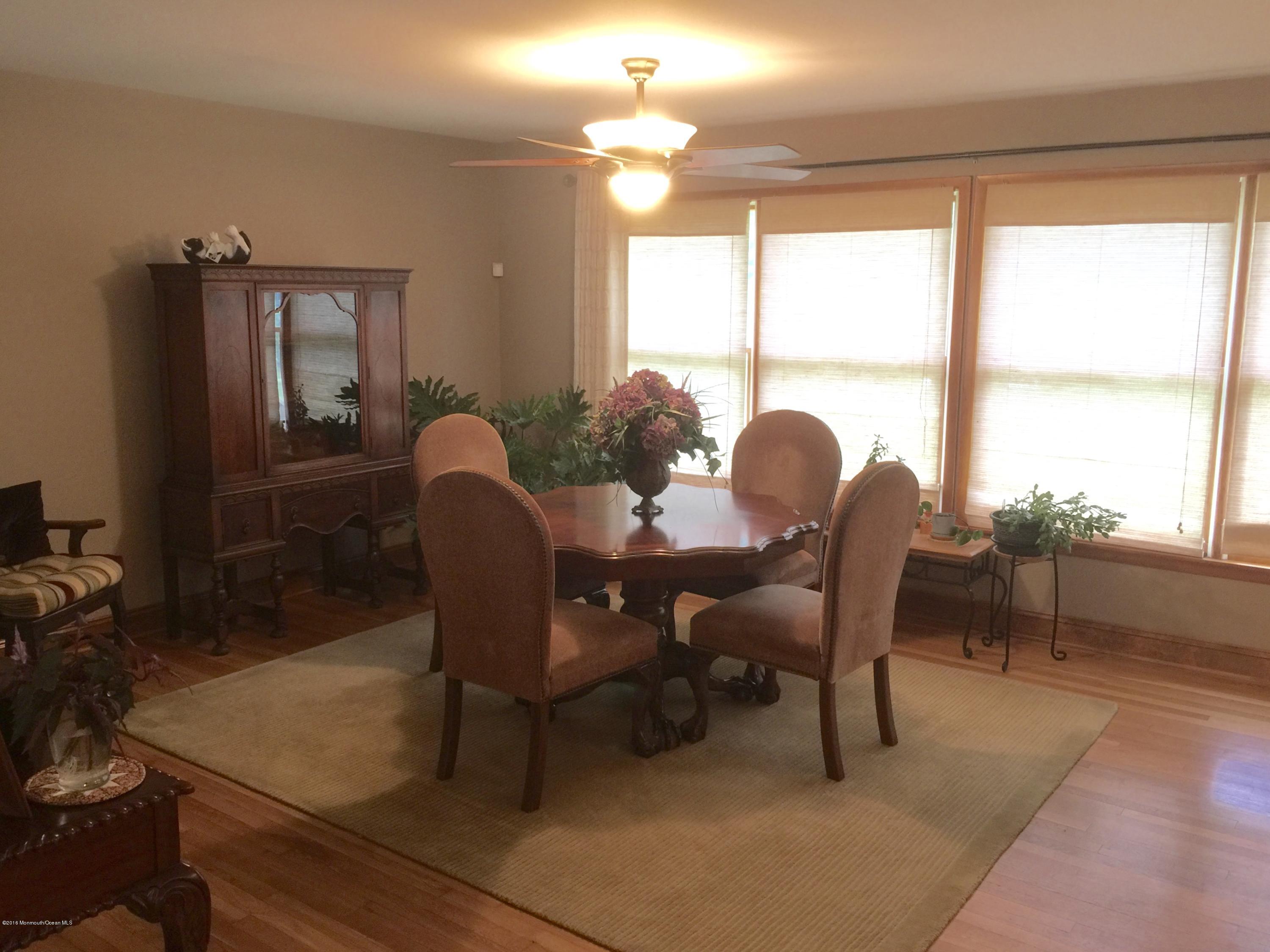88 Reeds Road Tinton Falls, NJ 07724 - Photo 9 of 24 Dining Room