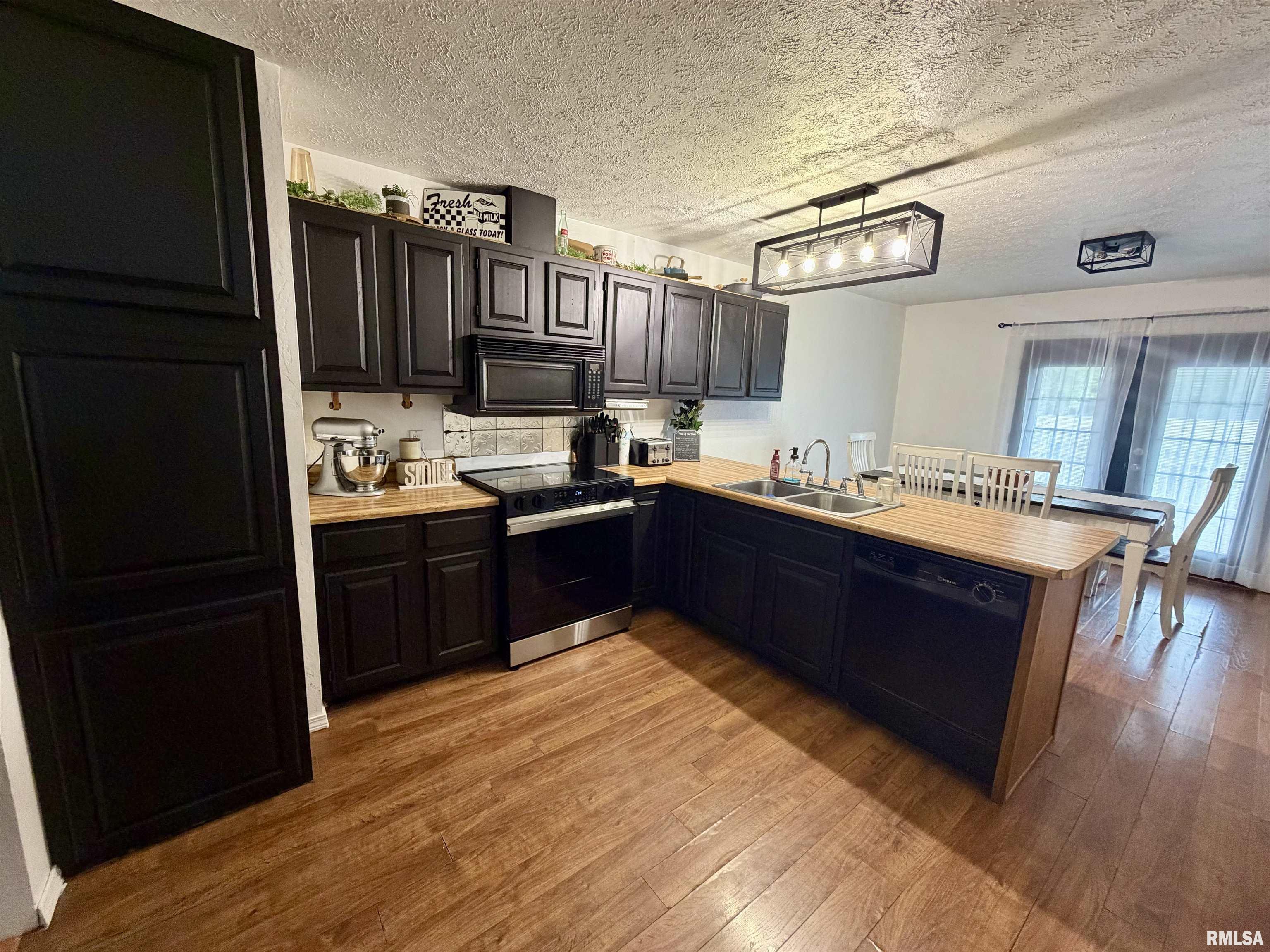 11 Edgebrook Street Centralia, IL 62801 - Photo 5 of 15