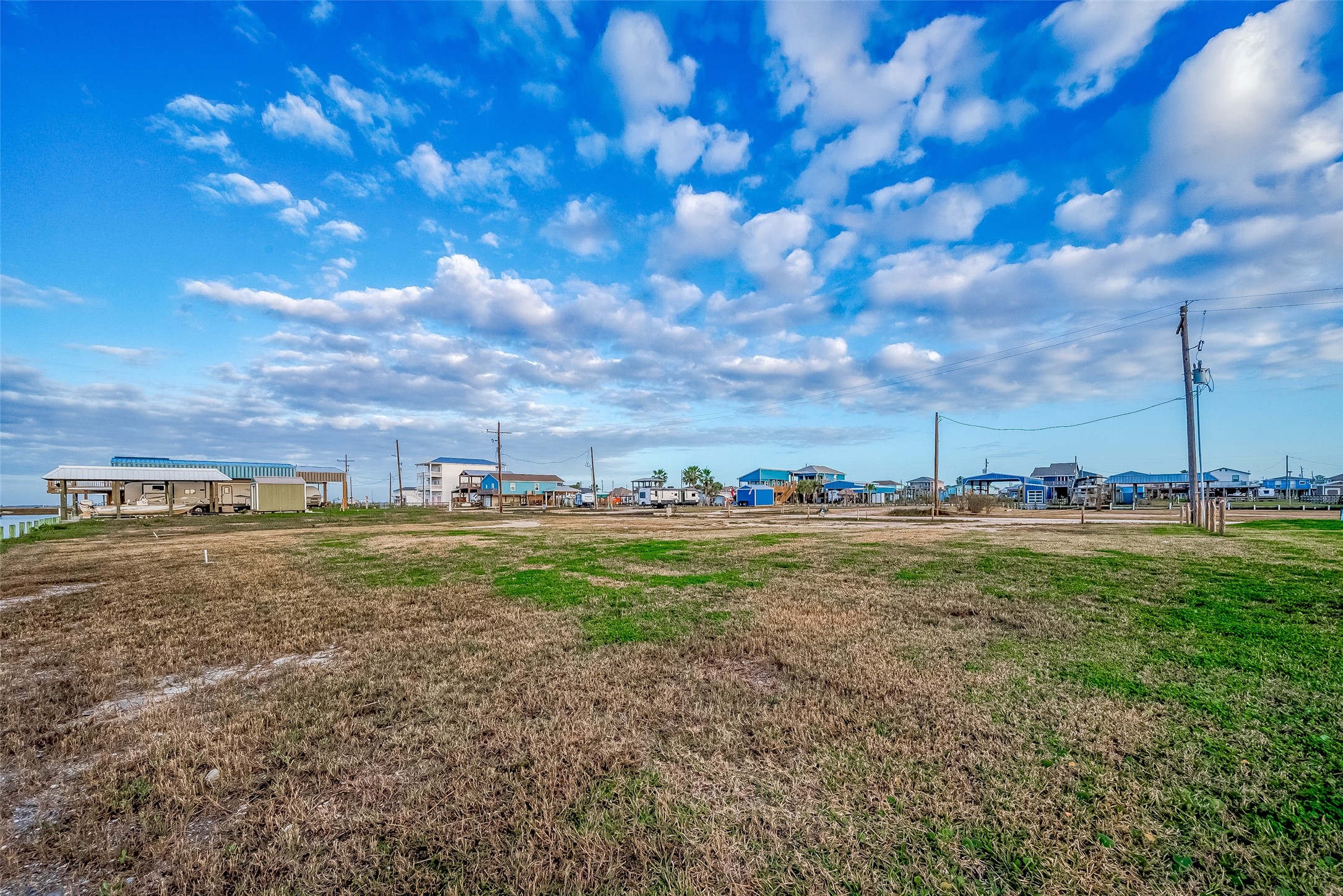 1109 Gator Point Crystal Beach, TX 77650 - Photo 9 of 16