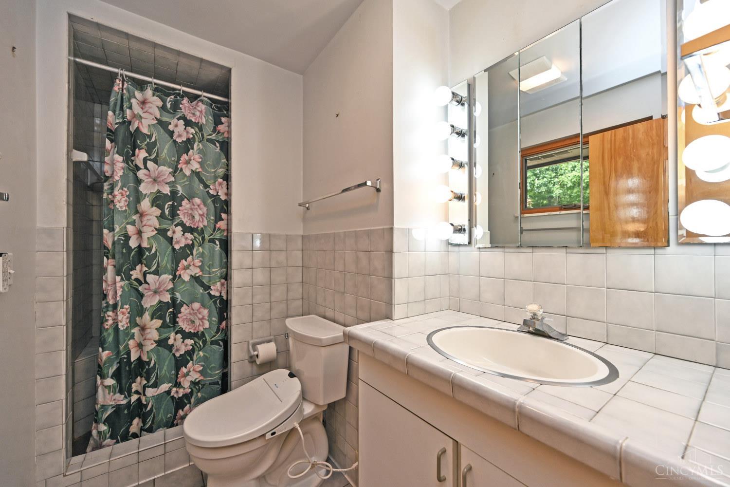 7714 Forest Road Cincinnati, OH 45255 - Photo 30 of 43 Gallery Image 30