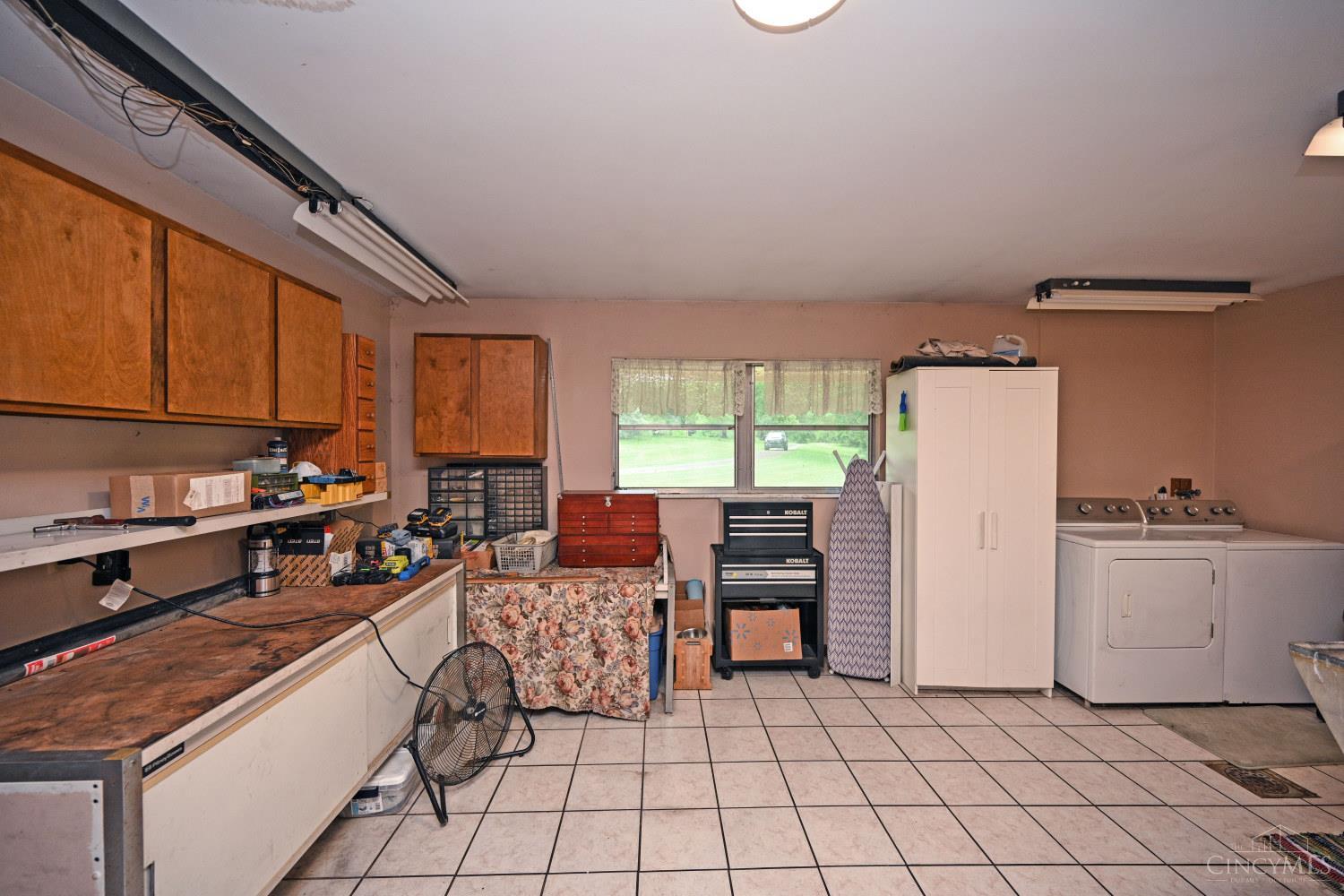 7522 East Miami River Road Cincinnati, OH 45247 - Photo 23 of 57
