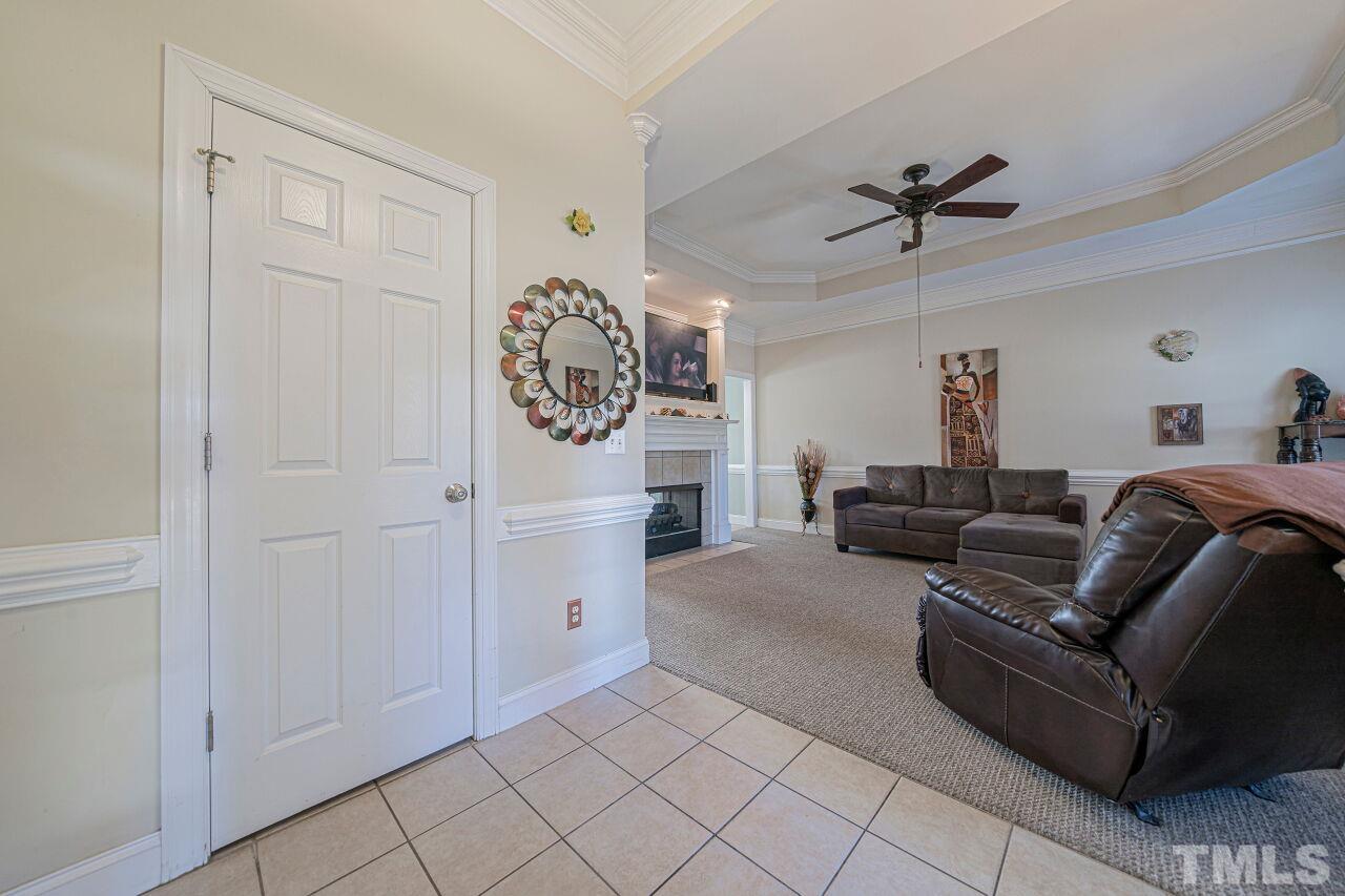 11563 Rockside Road Middlesex, NC 27557 - Photo 4 of 53 a living room with furniture and a window