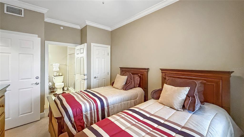 1370 Centre Ct Ridge Drive, Unit 303 Reunion, FL 34747 - Photo 32 of 54