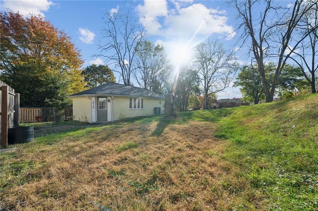 1010-1012 Government Road Irwin, PA 15642 - Photo 33 of 36 Gallery Image 33