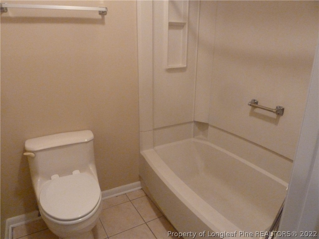 6512 Green Meadow Road Fayetteville, NC 28304 - Photo 38 of 50