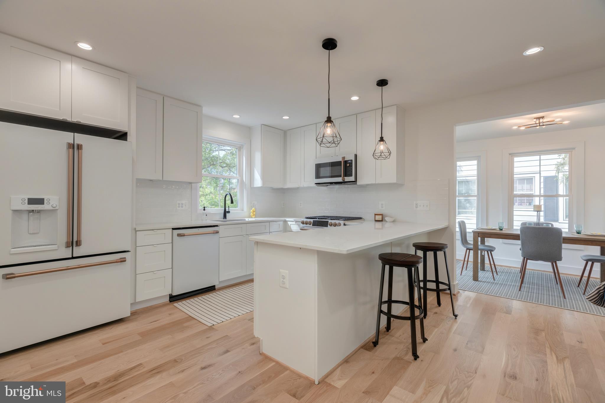 2710 South Arlington Ridge Road Arlington, VA 22206 - Photo 13 of 55
