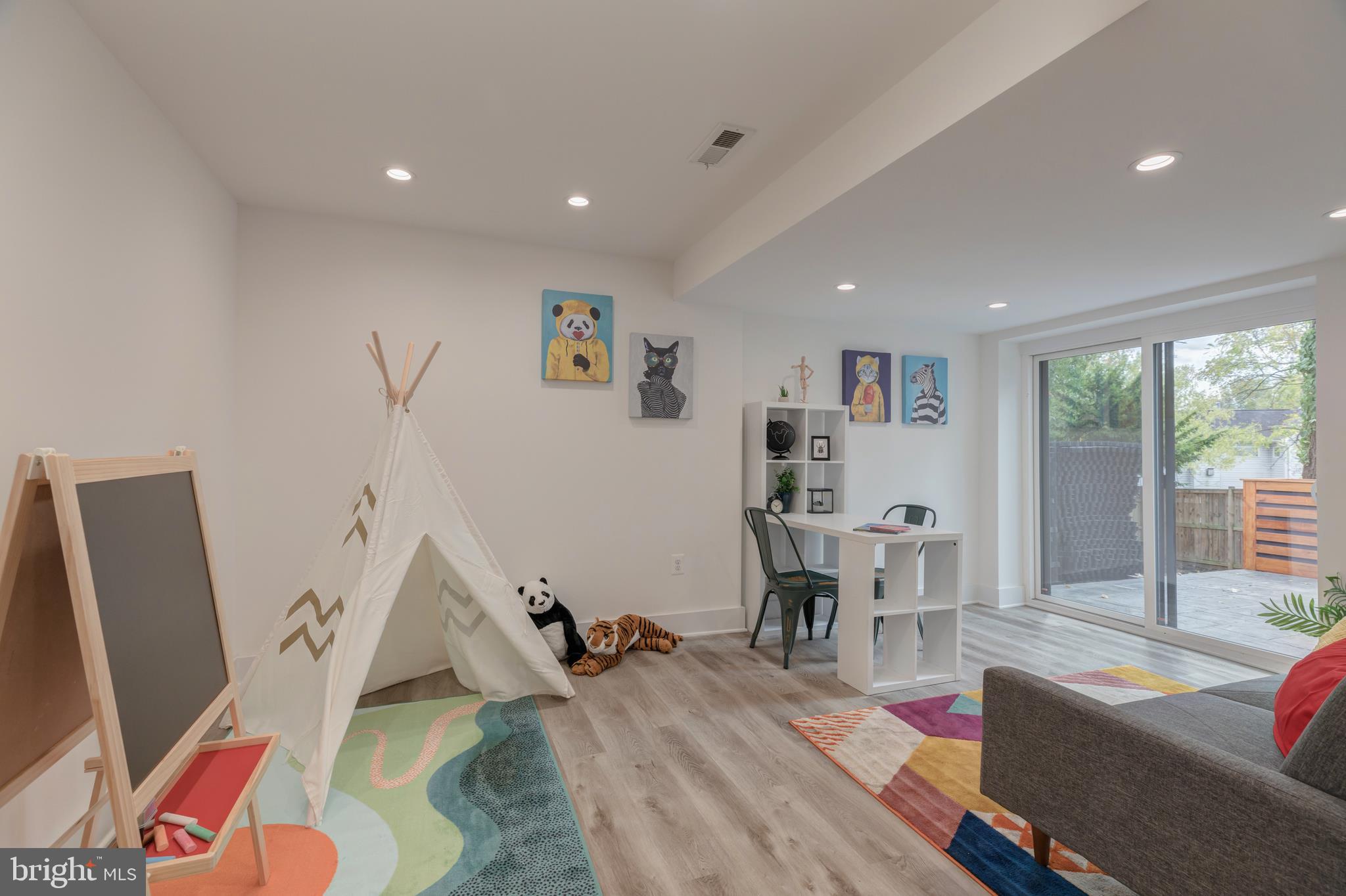 2710 South Arlington Ridge Road Arlington, VA 22206 - Photo 40 of 55