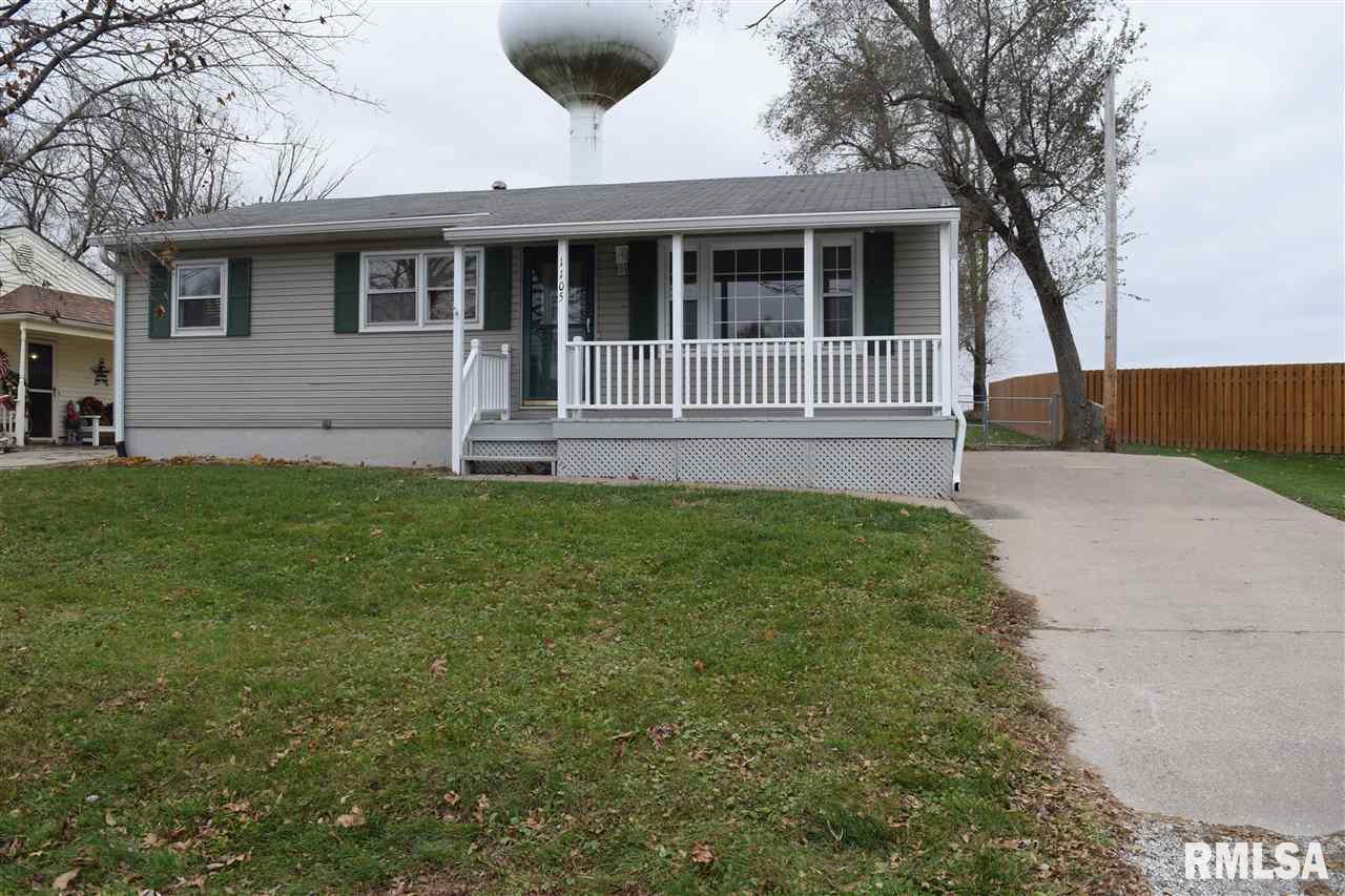 1105 Hacker Street Buffalo, IA 52728 - Photo 1 of 15 Gallery Image 1
