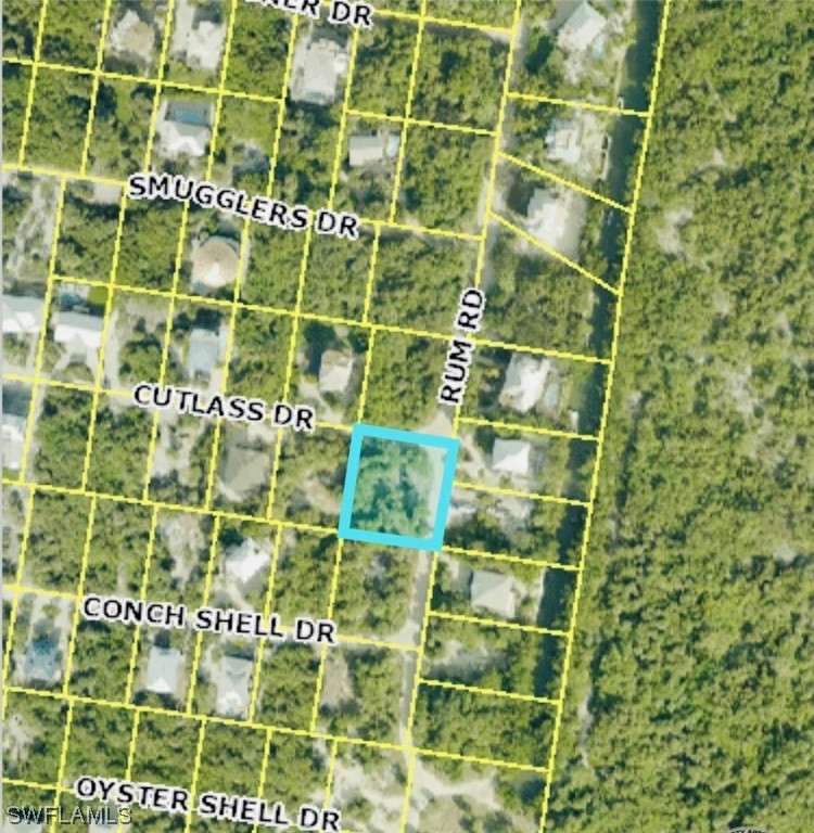 4431 Cutlass Drive Captiva, FL 33924 - Photo 10 of 11 a bathroom with a shower