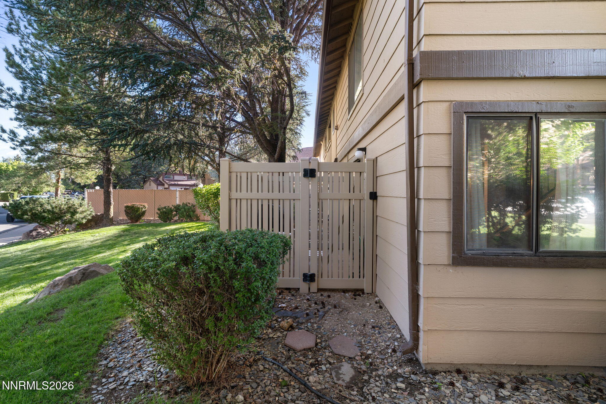 4560 Matich Drive Reno, NV 89502 - Photo 17 of 23 18-web-or-mls-0X3A0089