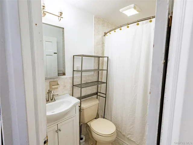 $749,999 | 3841 Bailey Avenue | Kingsbridge Heights